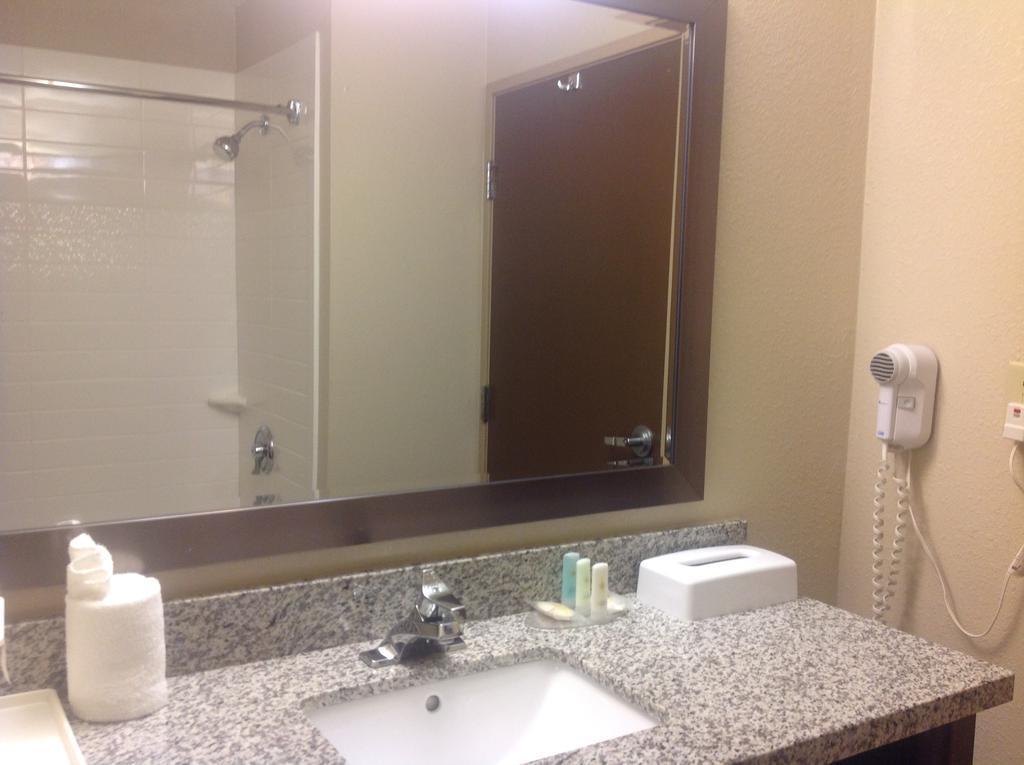 Comfort Inn Dunn near I-95 Eksteriør bilde